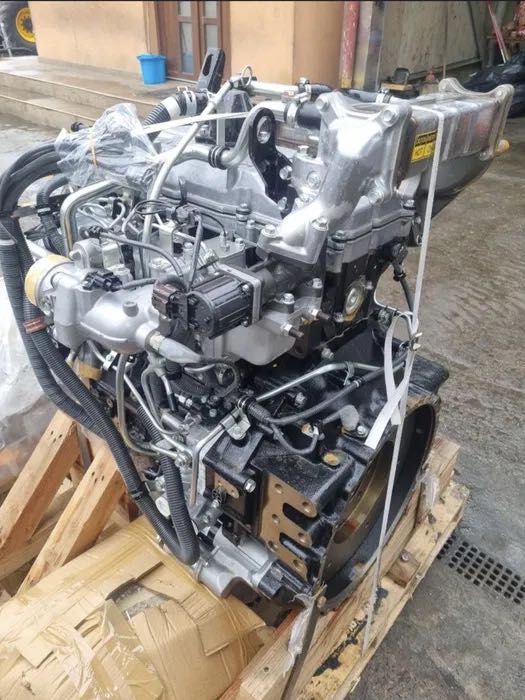 Motor isuzu  nou