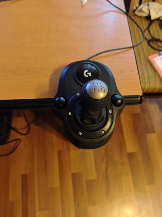 Volan Gaming Logitech G29 + Schimbator
