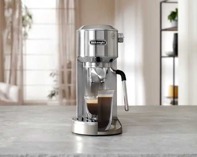 Кофеварка DeLonghi EC890.M Dedica Duo Рожковая