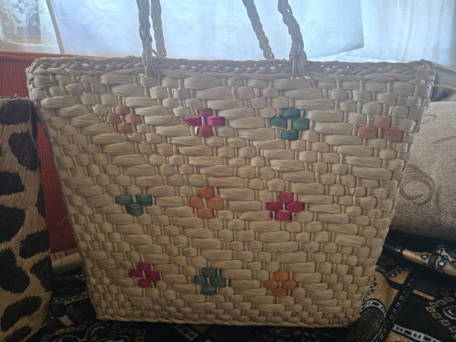 Vând 2 genți/coșuri pentru plajă/picnic