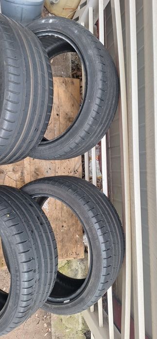 225 40 r18 vara dot 2022