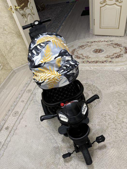 Трёхколёсный велосипед