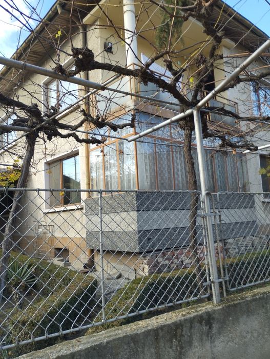 Продава се Къща в Белово - 152 кв.м за 503 €/кв.м - Снимка #2