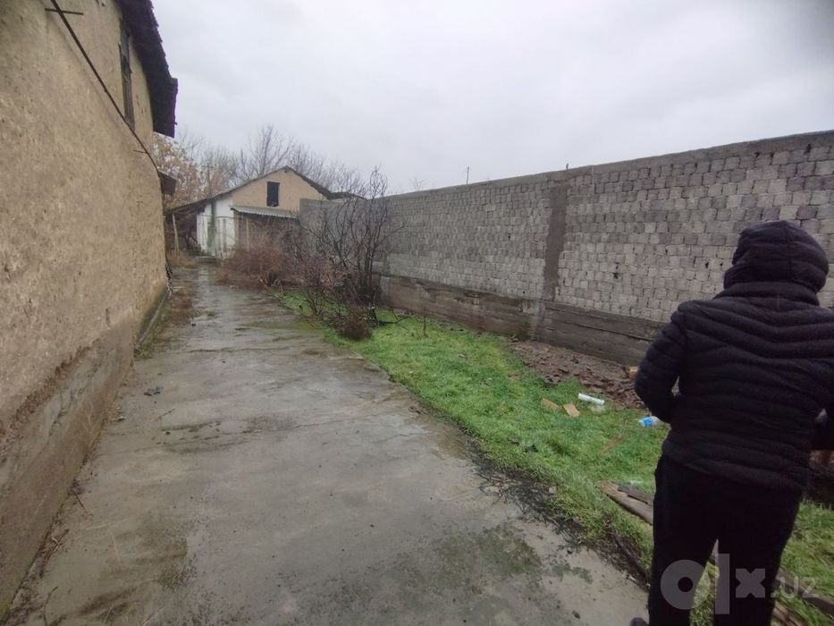 Ер сотилади Тузелда
