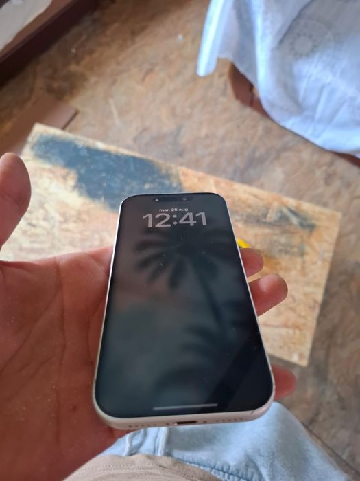 Vand iphone 17 pro silver