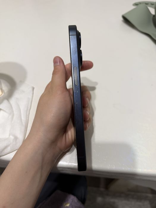 Iphone 15 pro 256 синий не вксрытый