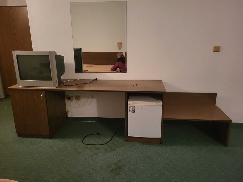 ТВ шкафове 2.77м дължина