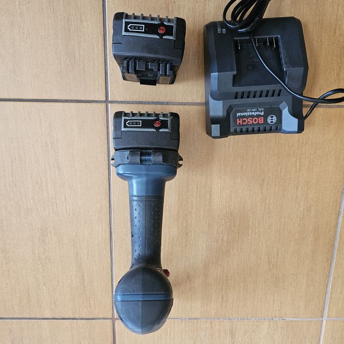 Masina gaurit/însurubat professionala Bosch GSR 14,4 V-LI
