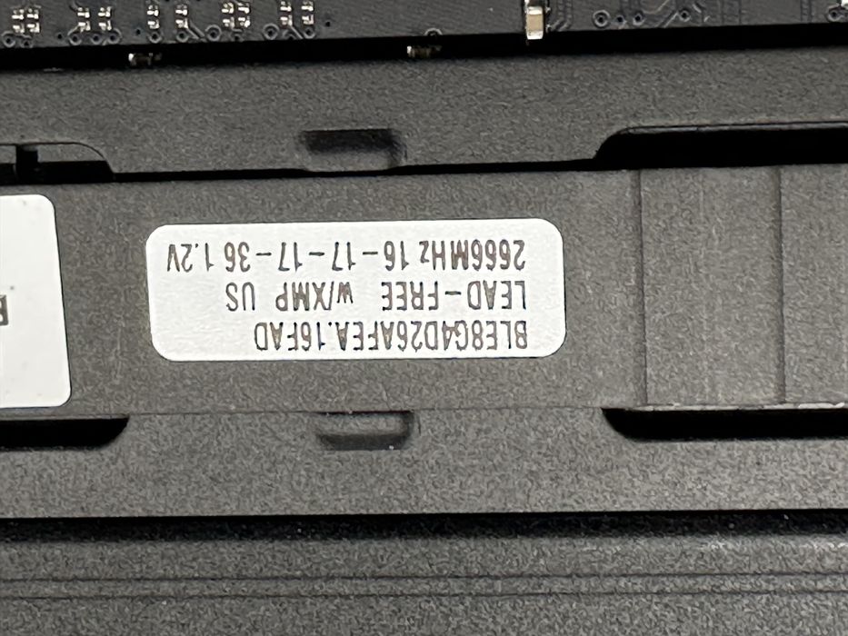 Оперативная память DDR4 2х8гб