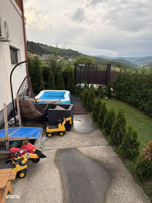 Vand Casa Individuala Floresti str Narciselor