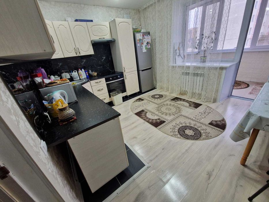 Продам 3 комнатную квартиру