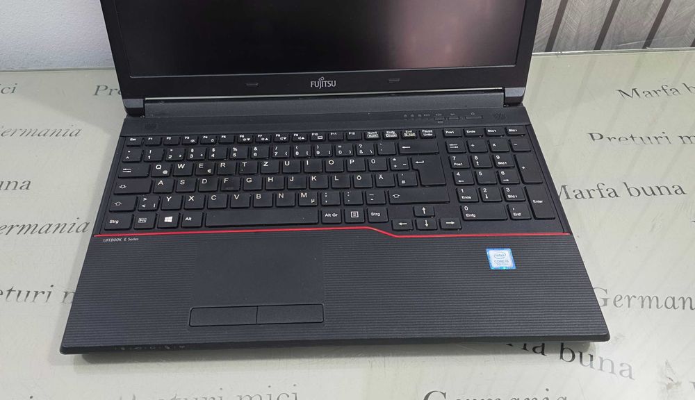 Laptop core i5 gen 7 - Fujitsu Siemens E557  - functional perfect