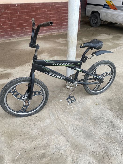 Velosiped germaniyadan kegan 5 yil minilgan holati yaxwi