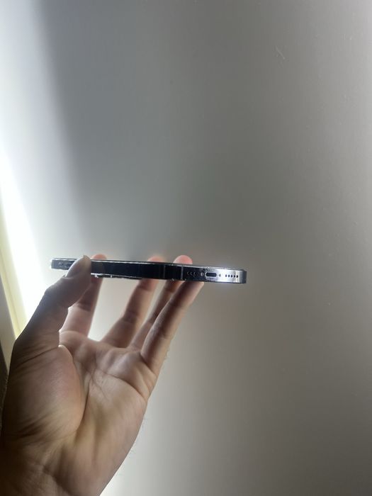 Продам IPhone 14 pro 256gb