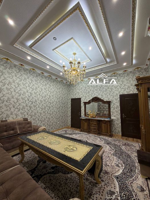 Bolgarski pasyolka 2 xonali 70 m2 + podval 70 m2 1-qavat sotiladi