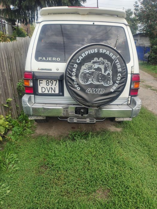 Продам mitsubishi Pajero
