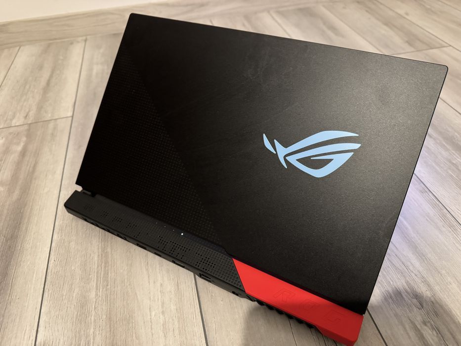 Vând/Schimb Laptop Asus Rog Strix G513IC