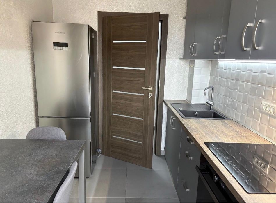 Adora Park - spre inchiriere apartament cu 2 camere