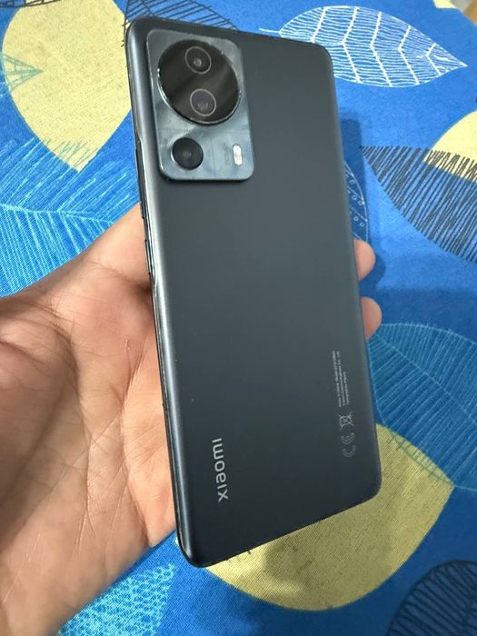 Redmi 13 lite hotira 256Gb holati yaxshi