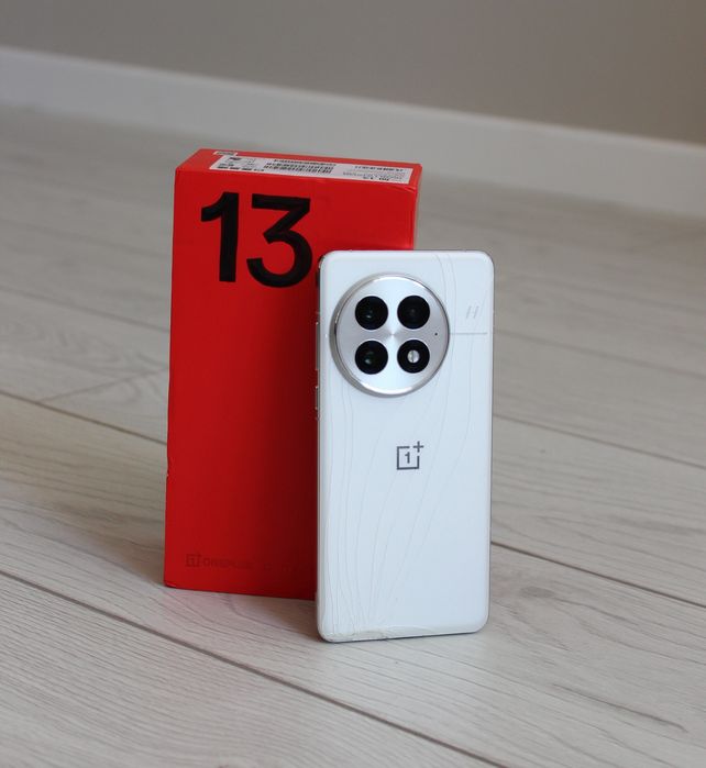 OnePlus 13 16/512, обмен возможен