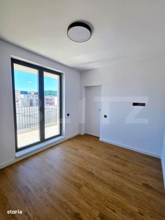 Apartament 3 camere, 2 bai, terasa 27 mp, 58 mp, garaj, Eroilor