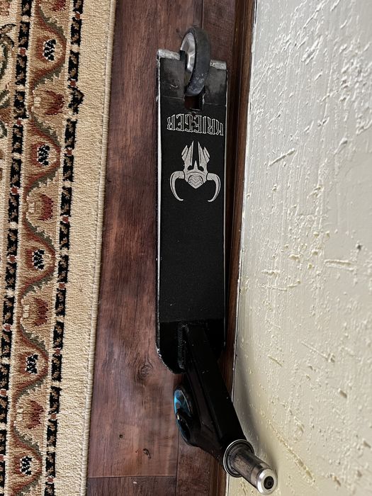 дека самоката с вилкой