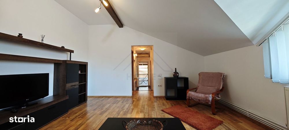Apartament la casa,  aproape de 700!