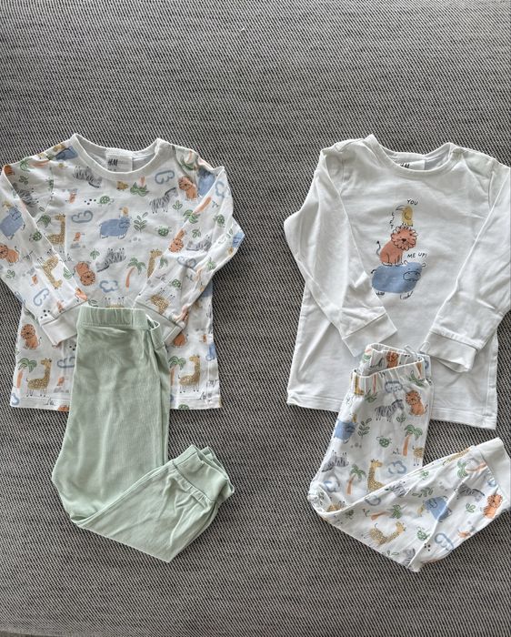 Памучни пижами с принт  9-12 м