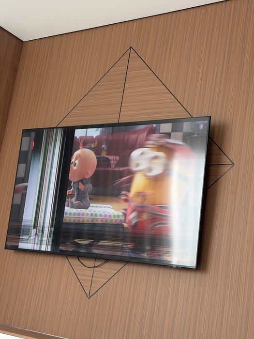 Самсунг 75 диагональ , разбит матрица