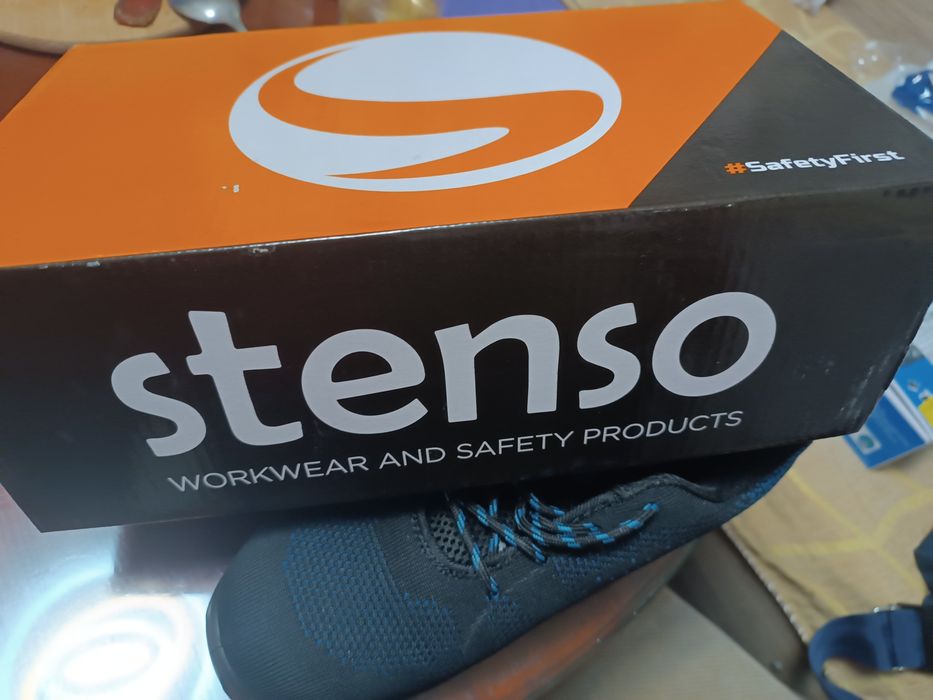 Работни обувки  Нови  N 42