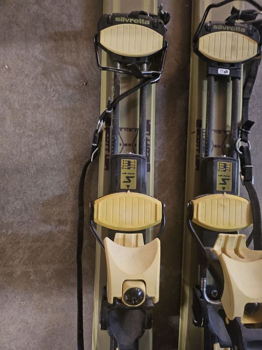 Ски SCOTT USA с автомати 185