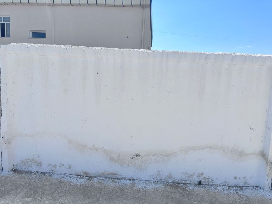 Biton devor, Zabor biton, Plita