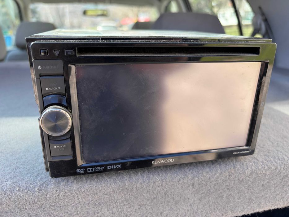 Kenwood DDX4025BT bluetooth мултимедия с навигация и тъчскрийн