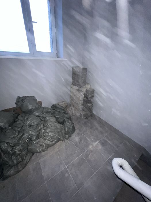 Буткамен  сатылады