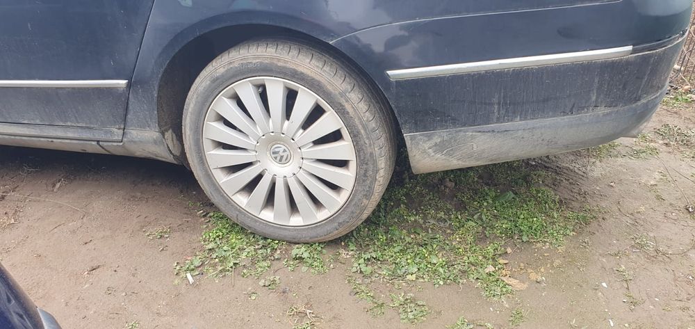 Dezmembrez vw Passat b6 2.0 tdi CBAB