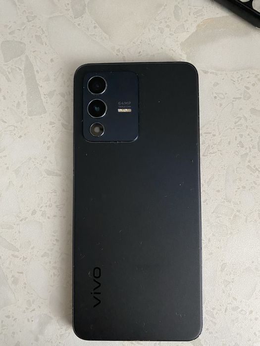 Продам VIVO V23 5G