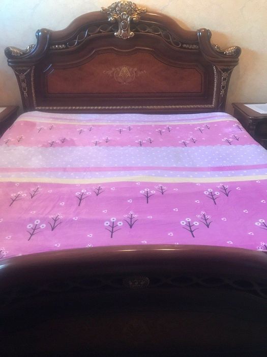 Одеяло сотилади. Иссикина. 2 кишилик.