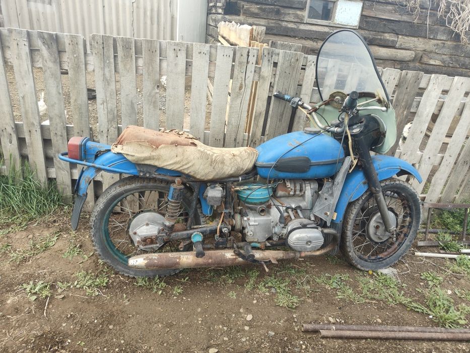 Продам Урал на запчасти