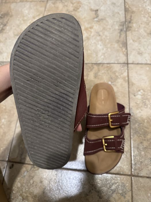 Papuci piele naturala Reserved