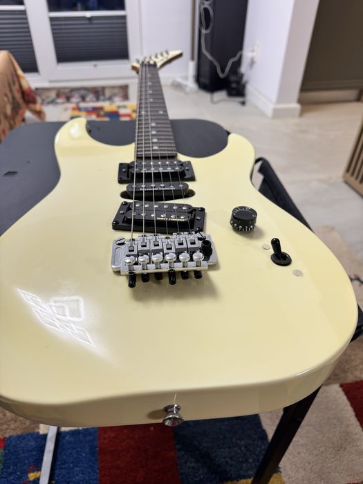 Chitara electrica Kramer Focus 6000