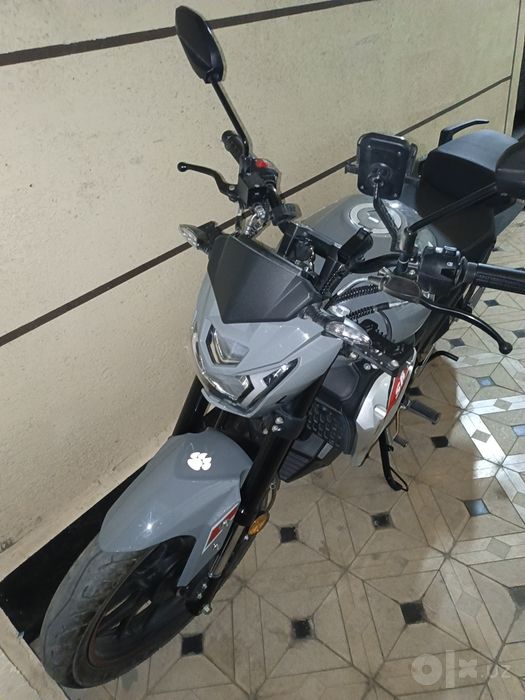 Motosikl LIFAN SR 220