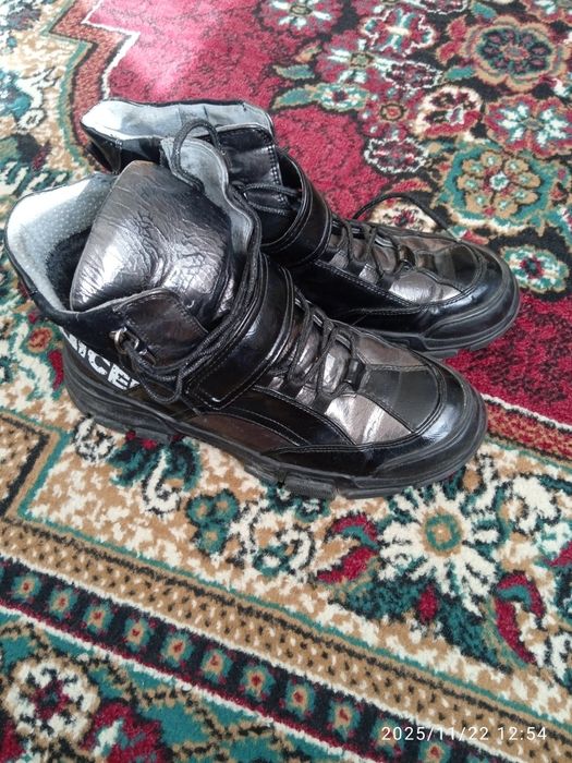 Пол сапог женская