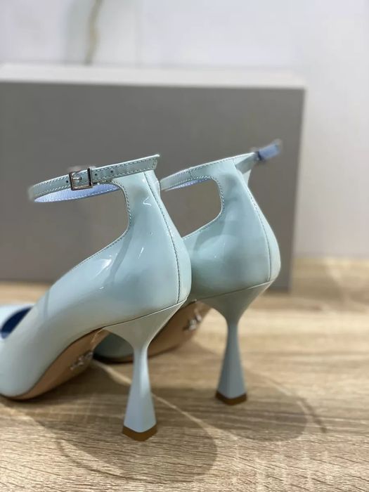 Сини лачени обувки 37/38номер естествена кожа ток официални ежедневни