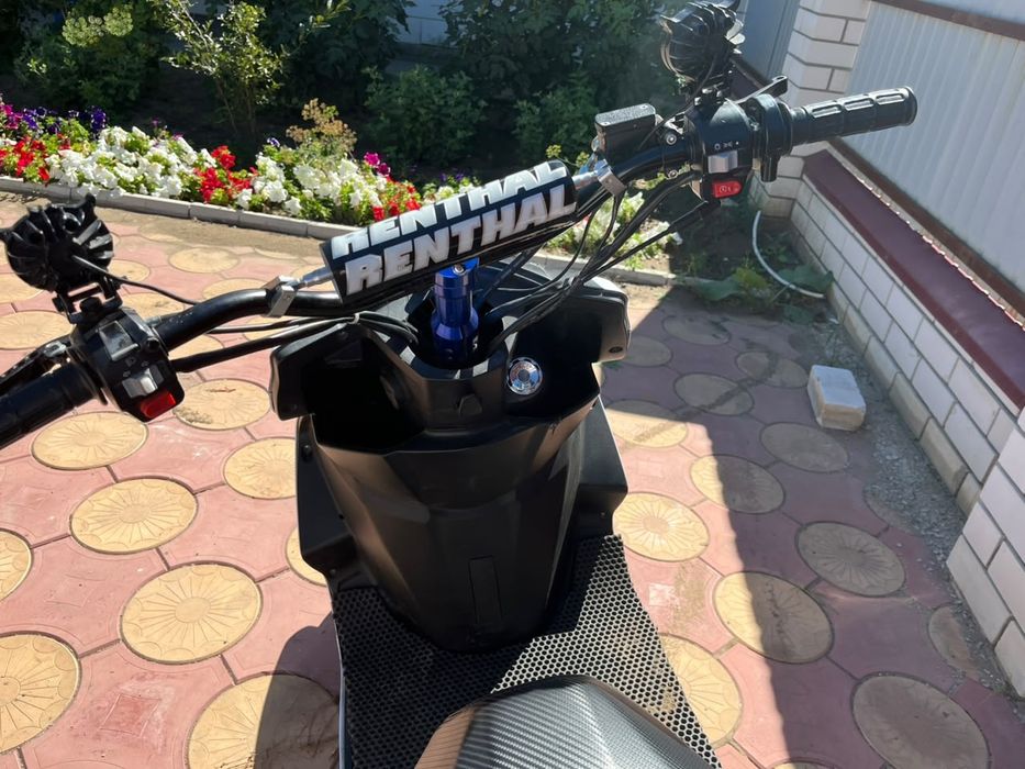 Продам скутер м8