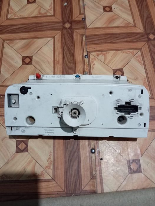 Продам щиток пассат б3