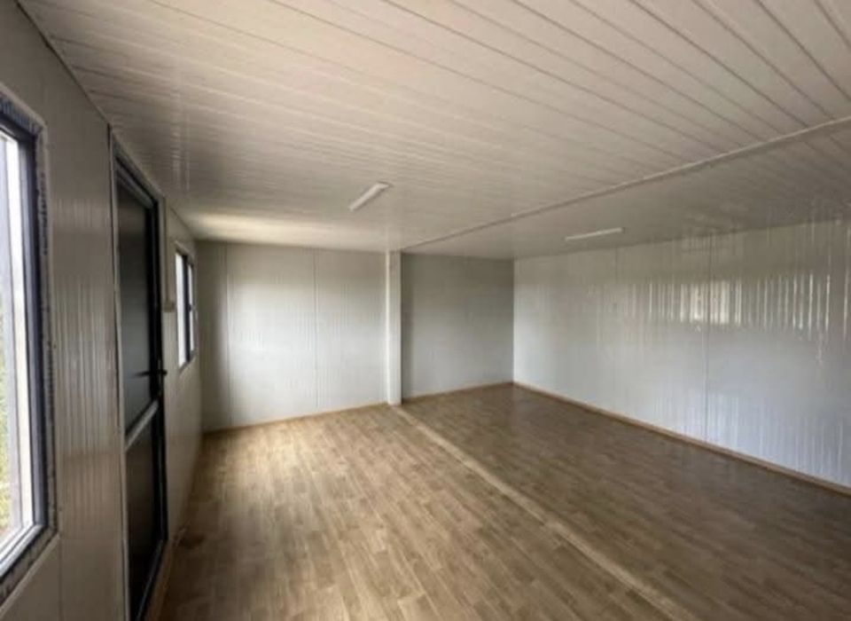 Vand container Birou
