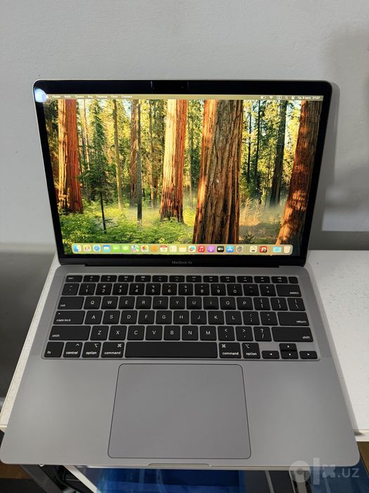 Macbook Air 2020/i3/8/256