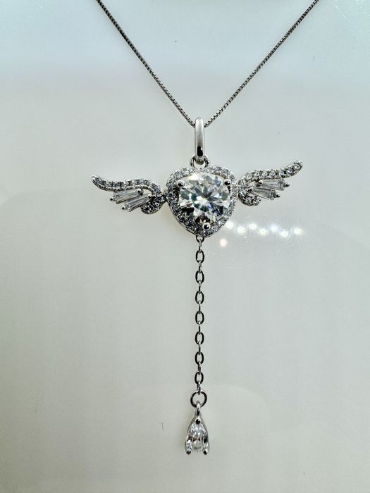 Сребърно колие с мойсанит (диамант) 1 карат