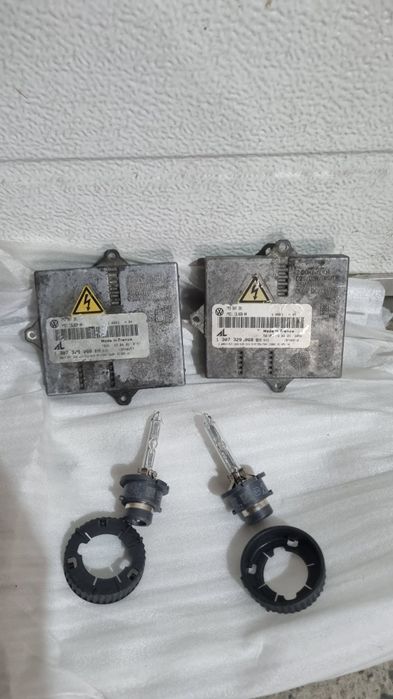 Far BMW F10 F11 Balasturi DROSERE Xenon Leduri VW Audi