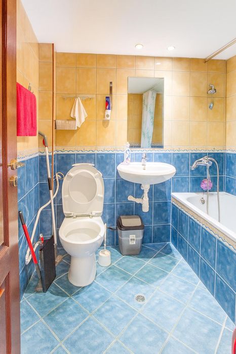 Дава се под наем Тристаен апартамент в Пловдив, Център - 80 кв.м за 510 € - Снимка #4